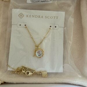 Kendra Scott necklace. Brand new never worn!